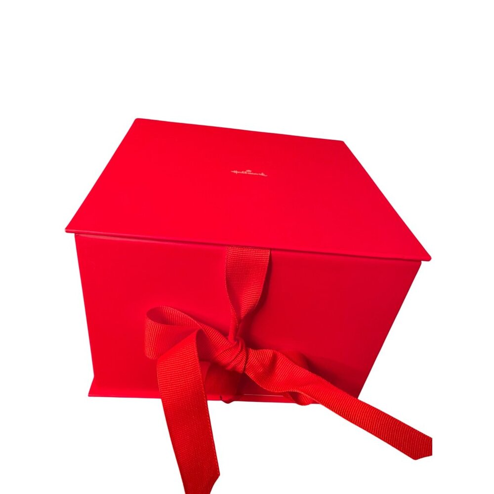 Hallmark Red Gift Box W/ Ribbon Lid Closure & Decorative Fill